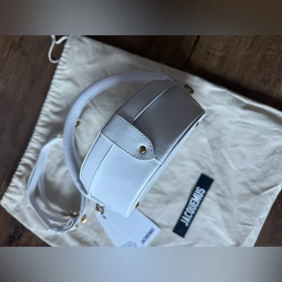 JACQUEMUS-AUTHENTIC Imported (NWT) White Leather La Boîte à Gateaux Hand Bag - Picture 9 of 16
